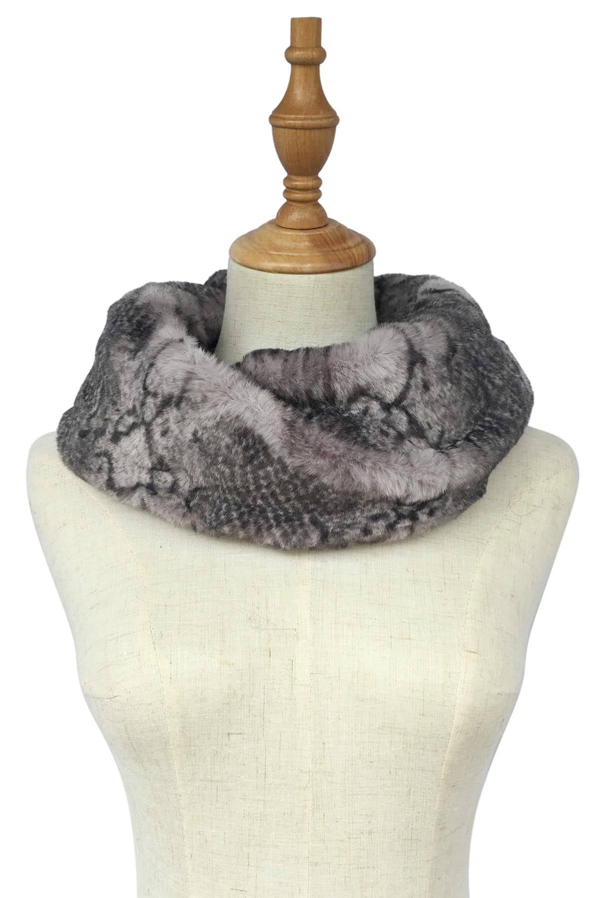 Plush Grey Snakeskin Print Snood